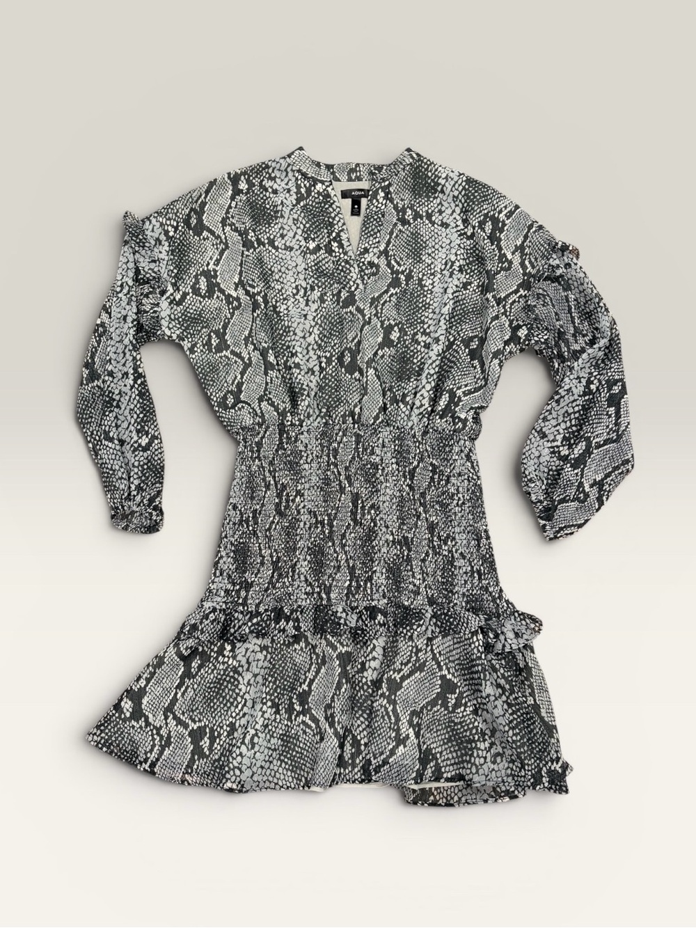 Aqua Black & Gray Bodycon Snake Print Long Sleeve Ruffle Mini Dress Sz M